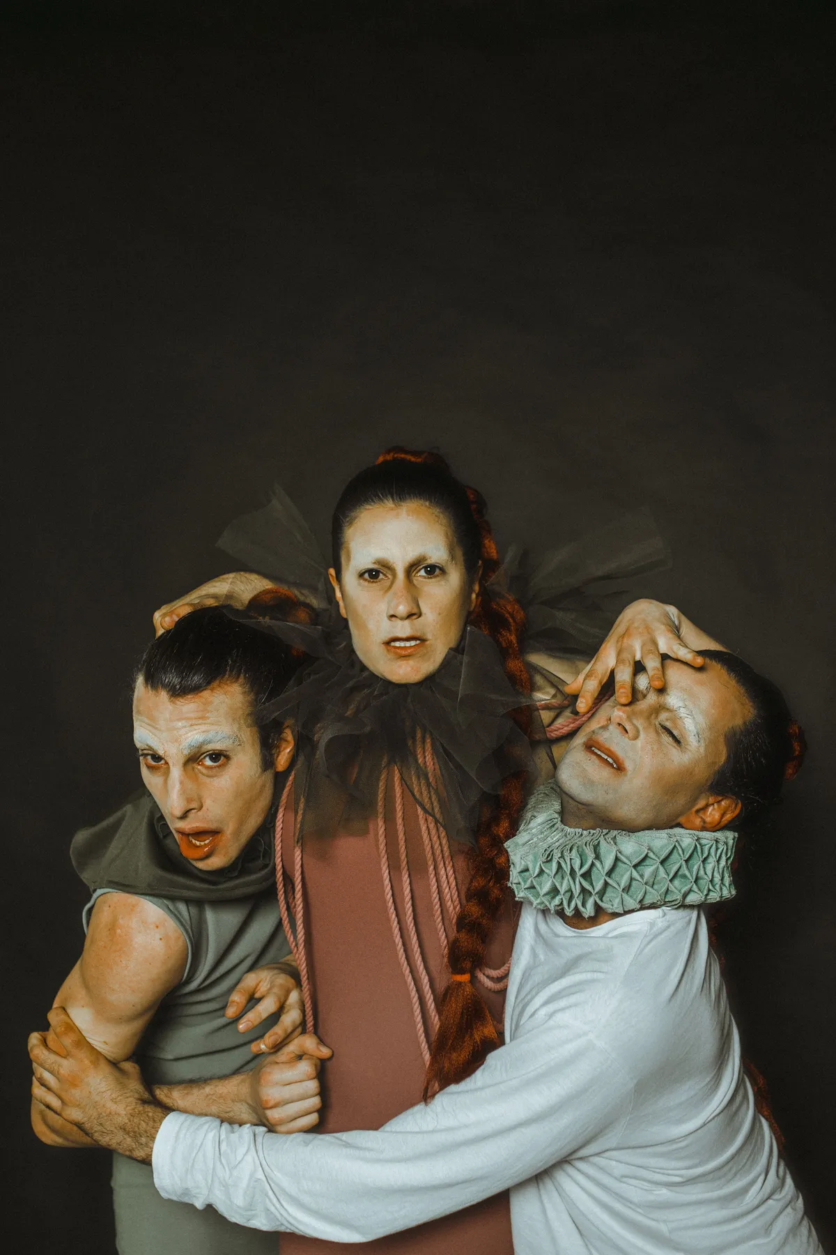 Röbota (servitud) — El Eje